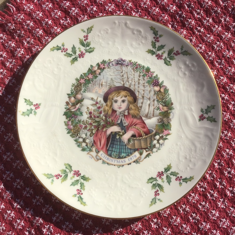ROYAL DAULTON 1978 CHRISTMAS PLATE